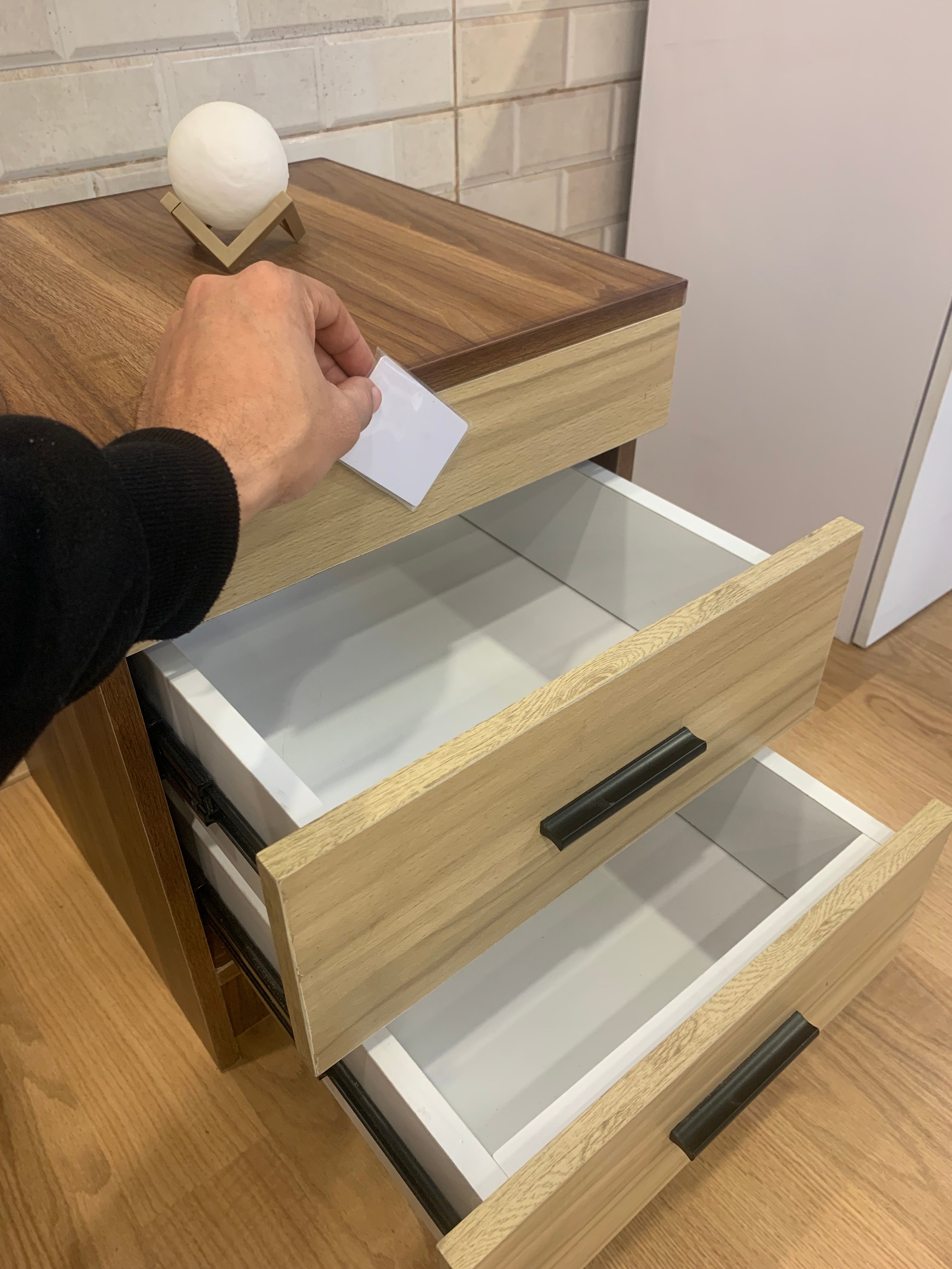 وحدة الأدراج SafeBox
