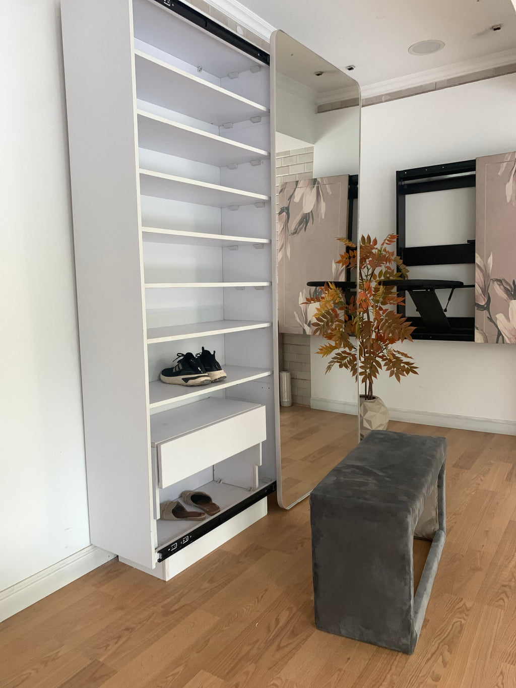 Shoe cabinet with mirror and bench