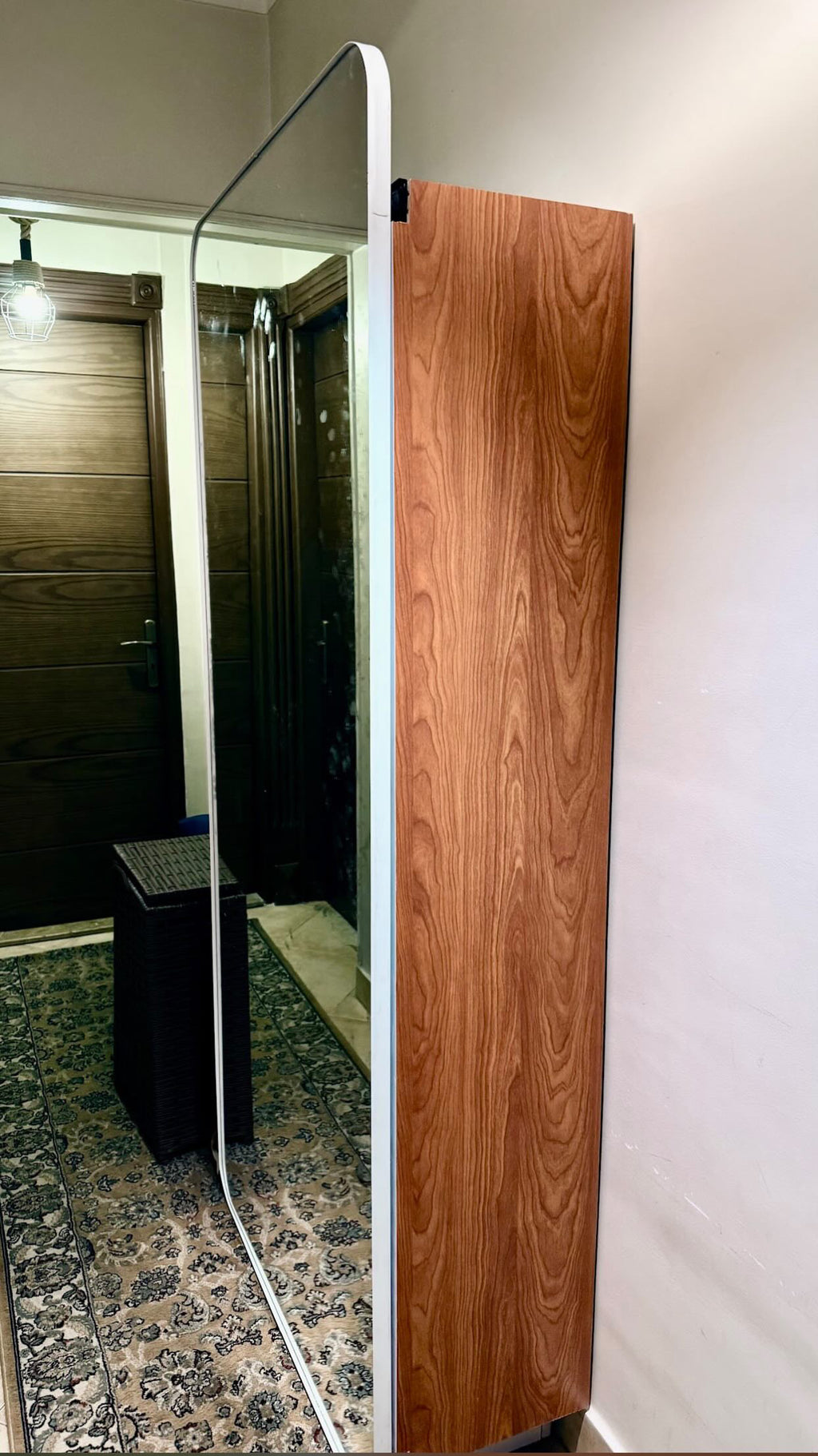 Shoe cabinet with mirror and bench