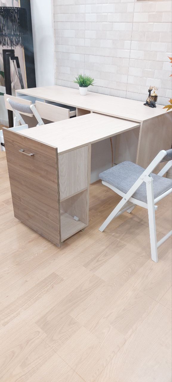 Desk L shape.
